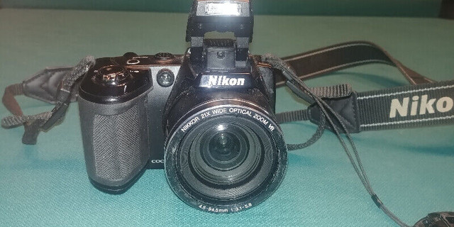 Camera Nikon coolpix L310 in Cameras & Camcorders in Markham / York Region - Image 3