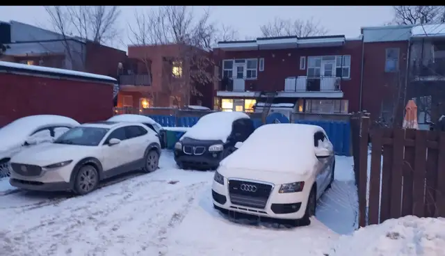 Verdun  parking and car Storage