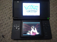 Nintendo DS Lite with R4 Card