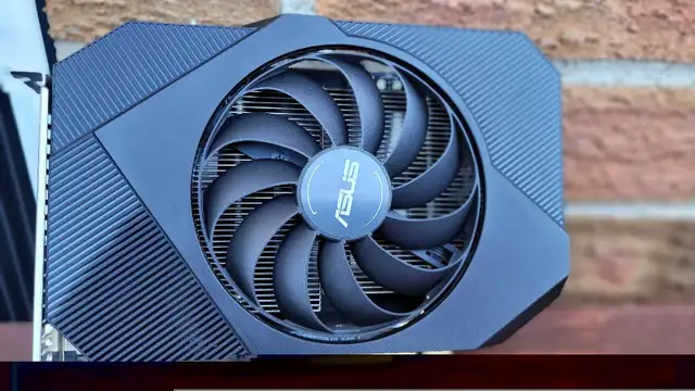 Asus Phoenix RTX 3050 8GB 250$ in System Components in Québec City - Image 10