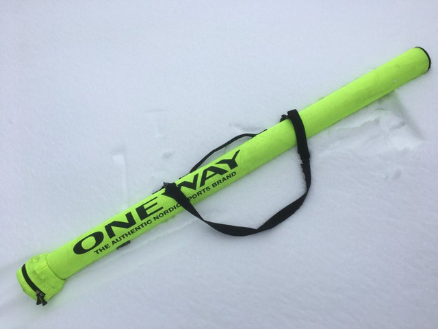 Sac tube pour bâtons de ski de fond (2 @ 4 paires) dans Ski  à Ville de Québec
