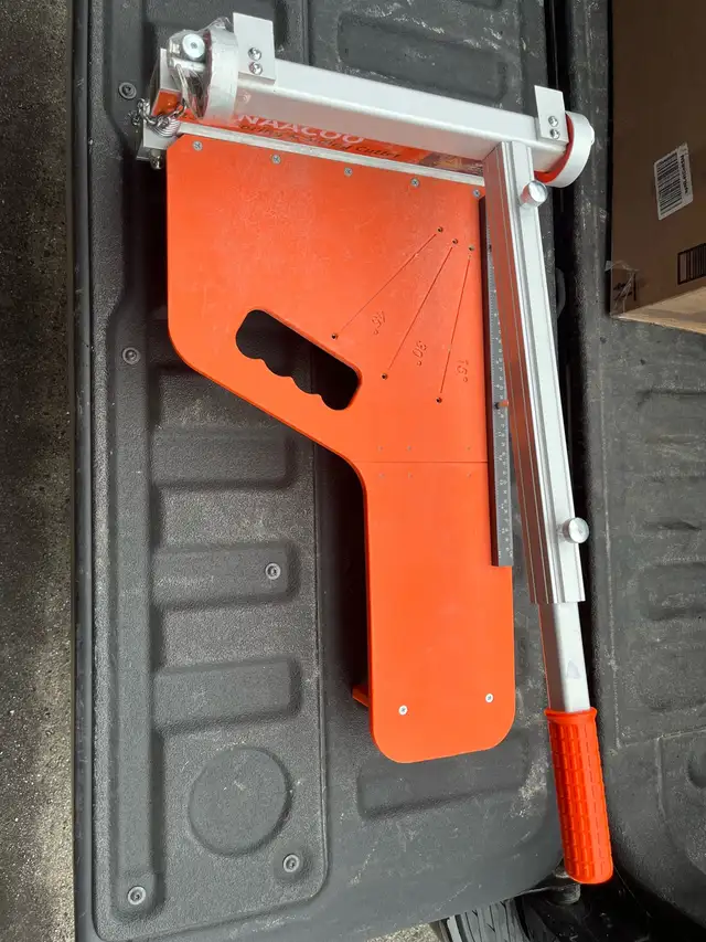 NAACOO 13 VINYL/LAMINATE FLOOR CUTTER62863283444738123