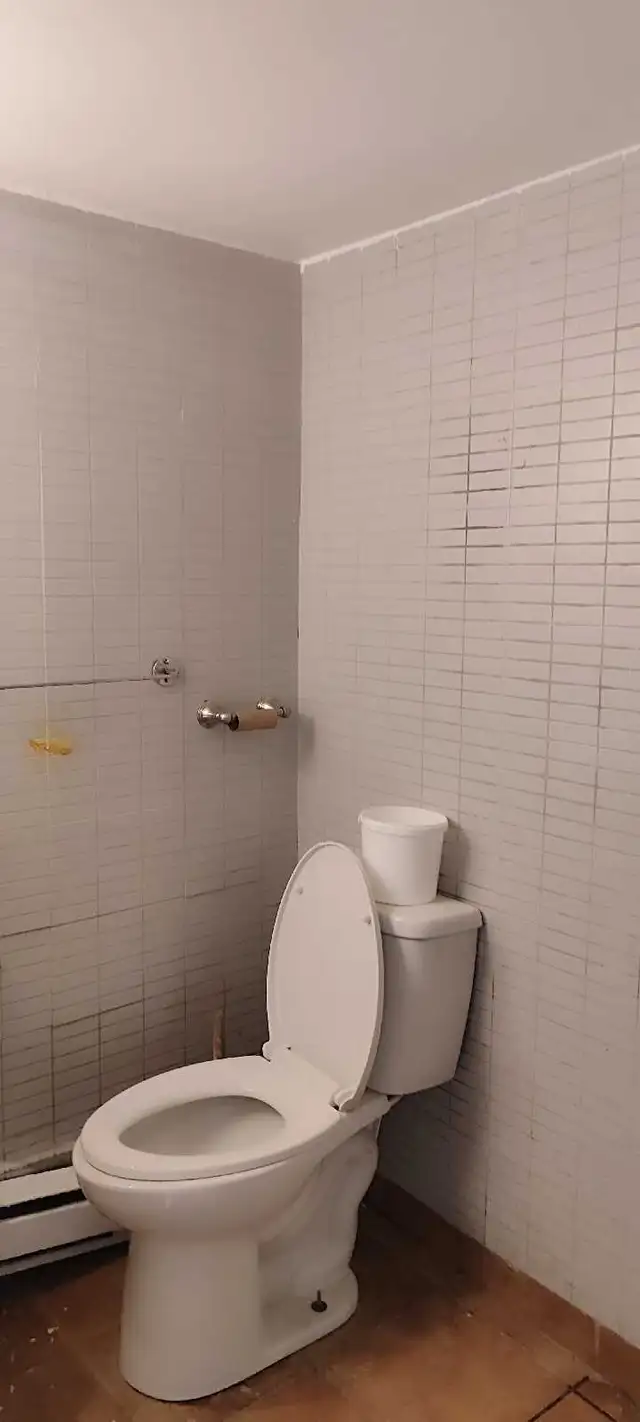 Bachelor 3 1/2 à Montréal-Nord in Long Term Rentals in City of Montréal - Image 4