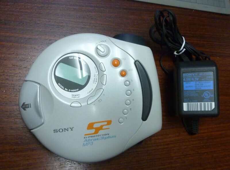 Sony D-NS921F Atrac3_MP3 CD Sports Walkman $200, used for sale  