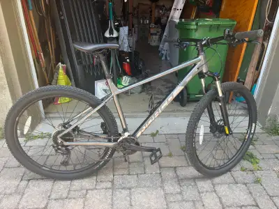 Vélo de montagne, View more