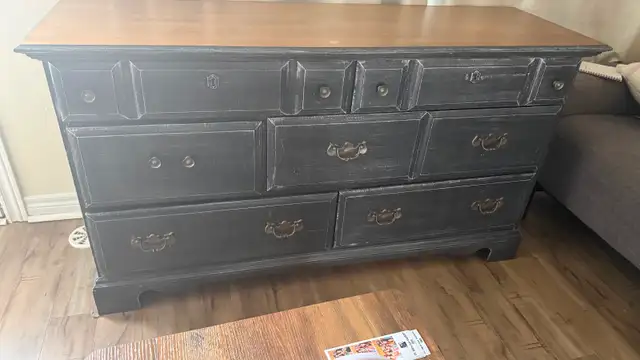 Antique Dresser-NEED GONE TODAY in Dressers & Wardrobes in Oakville / Halton Region - Image 8