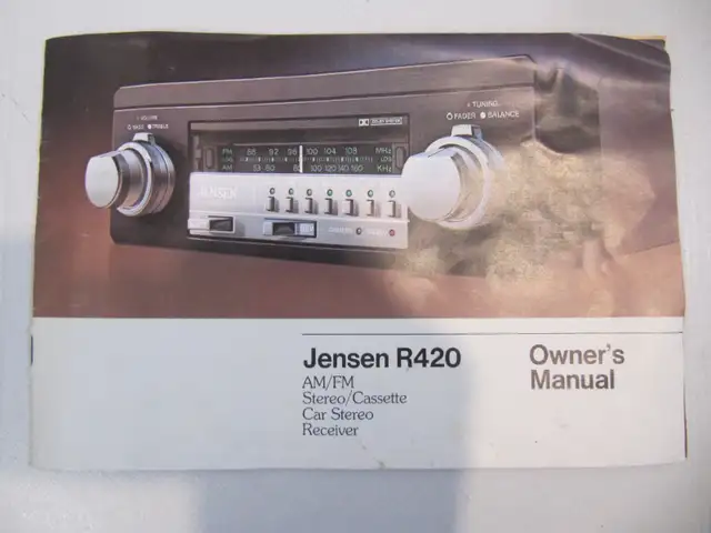 Classic Rare Jensen R420 AM/FM Cassette Car Stereo Circa 1979 in Arts & Collectibles in Mississauga / Peel Region - Image 6