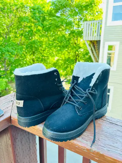 Winter boots for sale