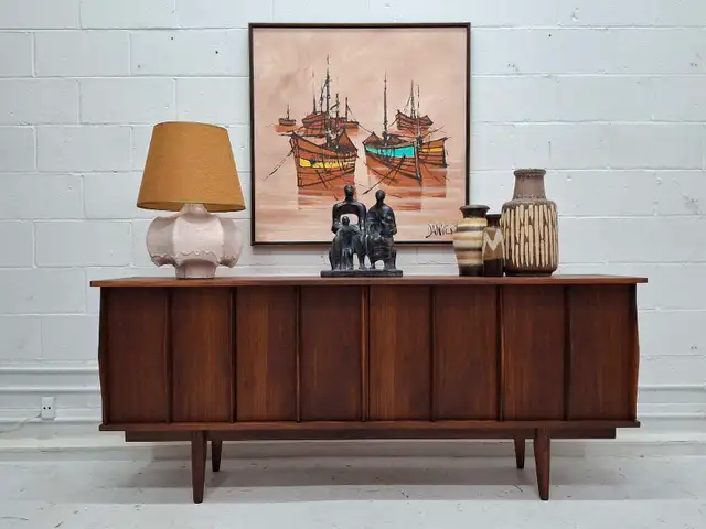 Refinished mid-century modern walnut sideboard (credenza)63005668537603121