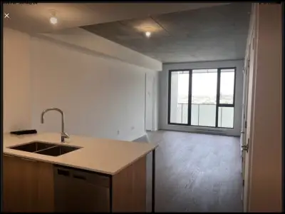 Modern Condo in Brossard Dix 30 - Condo 4 1/2 à Brossar