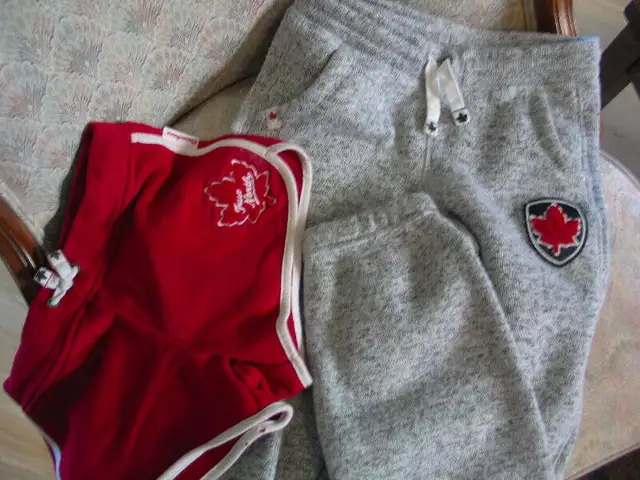 Canadiana Sweatpants and shorts-Girls Youth in Kids & Youth in Calgary - Image 2