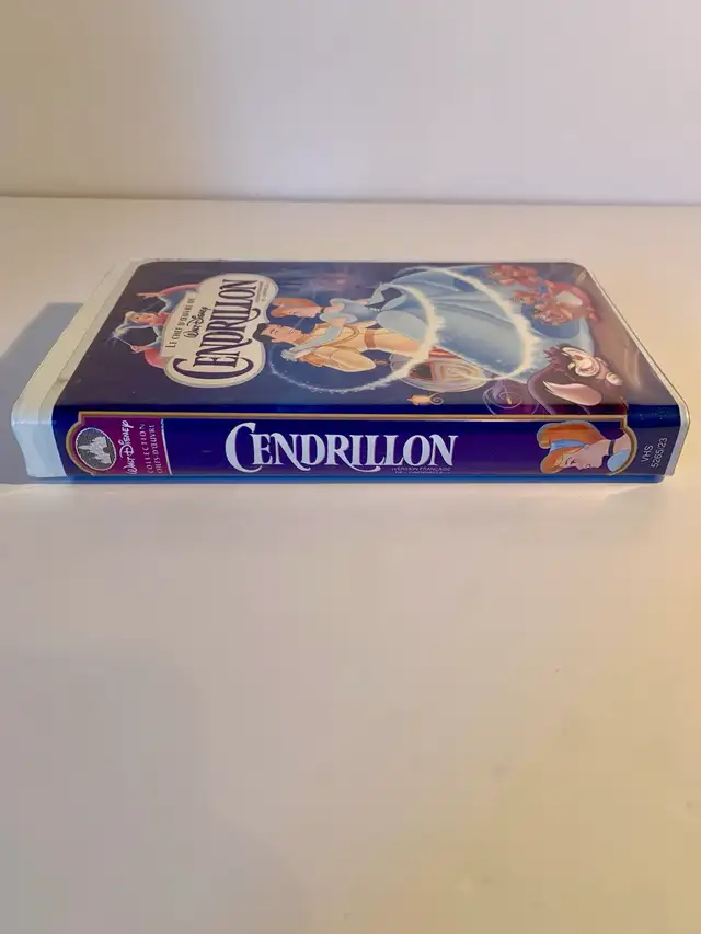 Disney VHS Tapes in CDs, DVDs & Blu-ray in West Island - Image 11