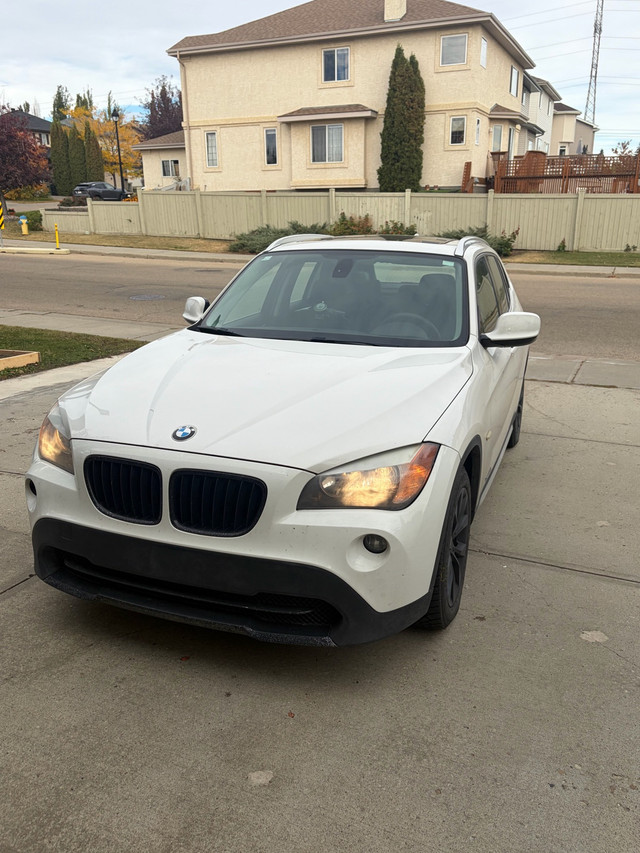 2012 BMW X1 xDrive28i in Cars & Trucks in Edmonton - Image 2