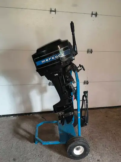 Selling my 7.5 HP Mercury outboard short shaft motor, works as it should. Give me a call if you're i...