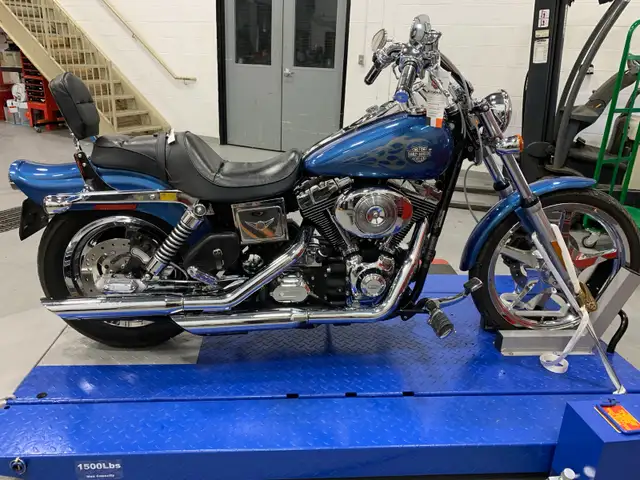 2005 Chopper Blue FXDWGI Dyna Wide Glide in Street, Cruisers & Choppers in Oshawa / Durham Region - Image 5