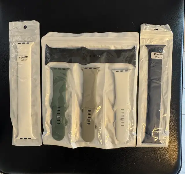 Apple Watch Bands - Silicone in Jewellery & Watches in Barrie - Image 2