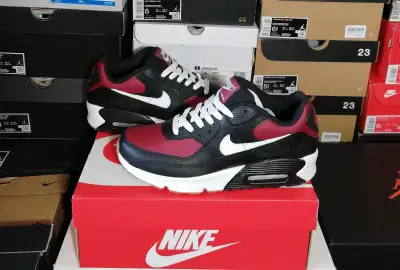 NIKE AIR MAX 90S ULTRA WOMEN'S SZ7.5 BRAND NEW IN BOX , View more