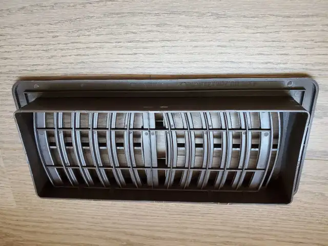 Vent covers64534649300867122