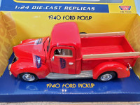 1:24 Diecast Motor Max 1940 Ford Pickup Truck Red Grey