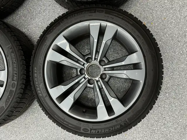 225/50R17 Michelin X-Ice VW Golf/GTi/Jetta  Winter Tire Pkg in Tires & Rims in City of Toronto - Image 3
