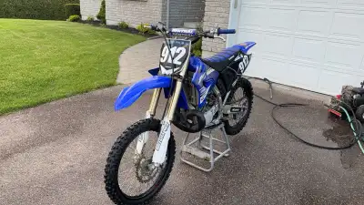 2017 yz250 63 total engine hours 13 hrs on a full rebuild with hour meter new needle and jets in car...