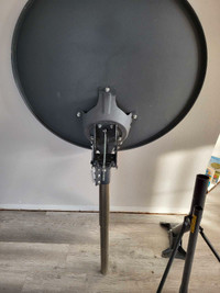 SATELLITE DISH WITH STAND AND LINKSYS WIFI ROUTER 