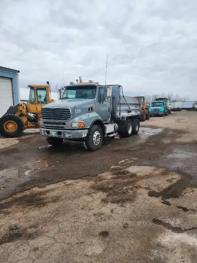 Selling a 2007 sterling with 13 foot Renn dump, truck Has 9LL Manuel transmission, Mercedes 450hp, f...
