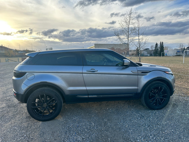 2012 Range Rover Evoque 2dr Coupe in Cars & Trucks in St. Albert - Image 3