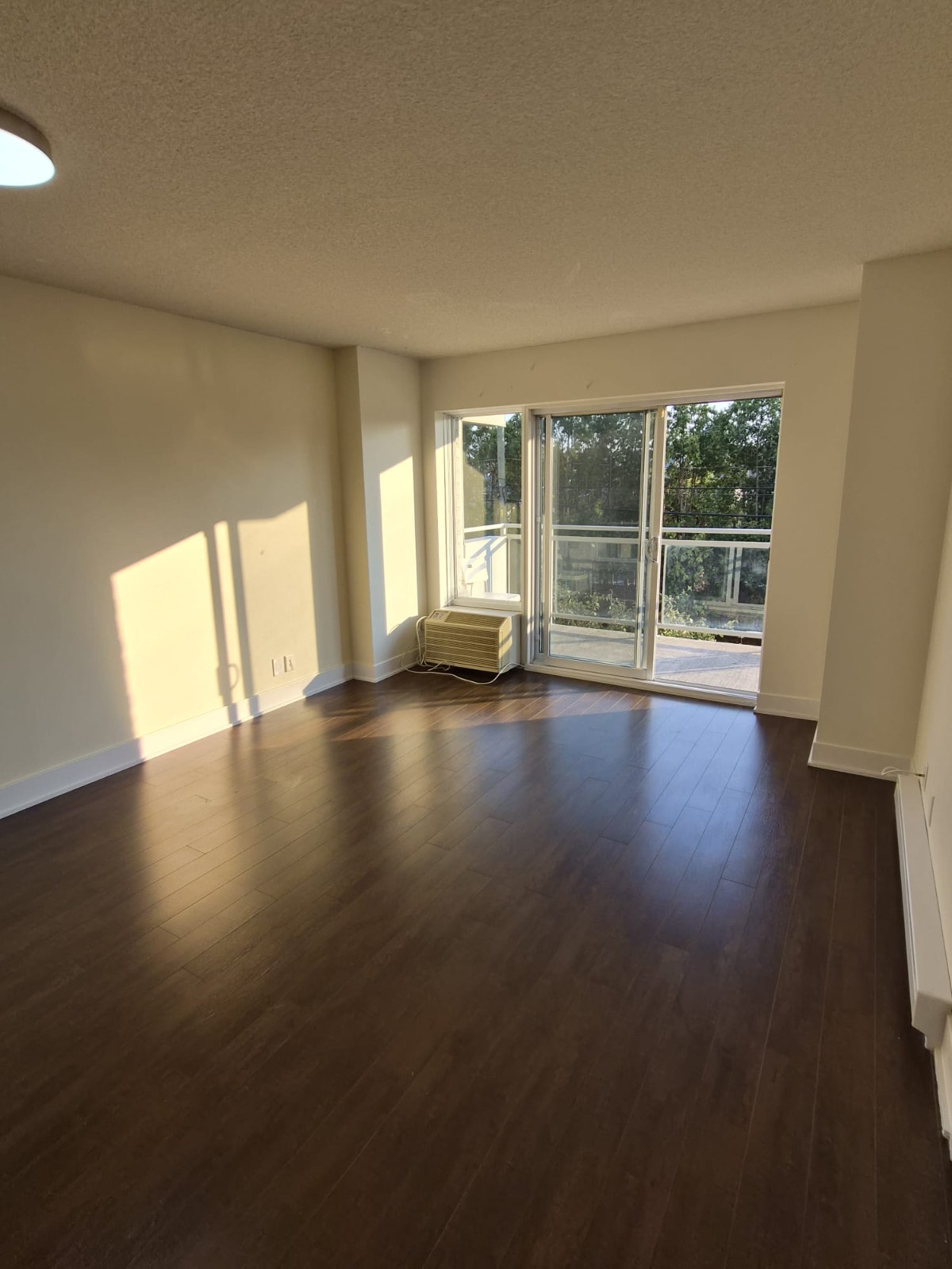 3 1/2 condo à louer à Laval — photo 3