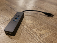 USB 3.0 hub with gigabit ethernet adapter