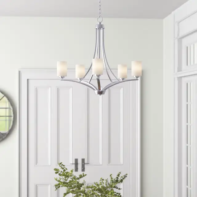 Chandelier in Indoor Lighting & Fans in Kitchener / Waterloo - Image 2