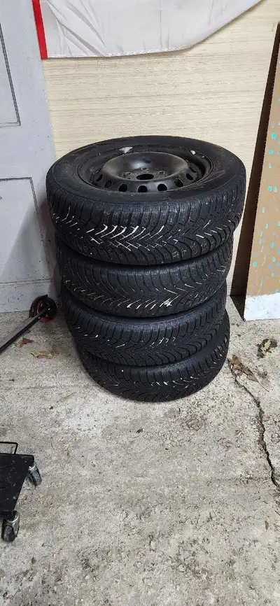 Came off a 2011 Volkswagen jetta used for 2 winter's no longer have vehicle looking for $250 OBO 195...