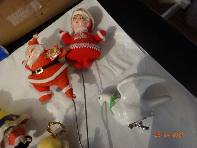 Christmas(Xmas) decorations, miscellaneous, nice condition, old in Holiday, Event & Seasonal in Kelowna - Image 2