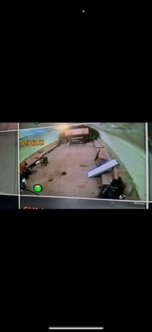 Warehouse/garage for rent in Commercial & Office Space for Rent in Ottawa - Image 3