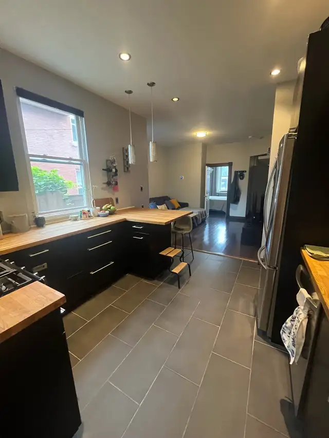2 Bed 1 Bath House Sublet in Short Term Rentals in Ottawa - Image 2