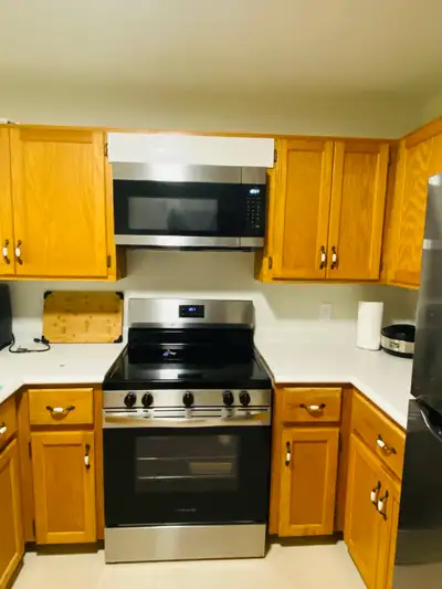 2 Bedroom Apartment for Rent – Summerside | $1,550 Spacious 2-bedroom, 1-bathroom apartment availabl...