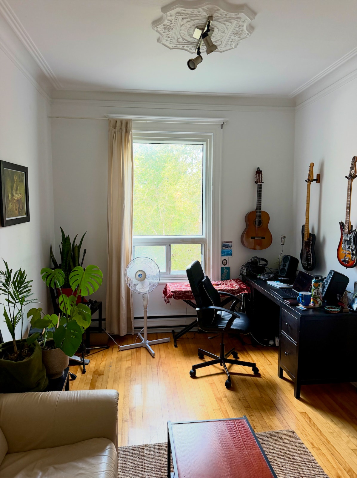 LEASE ASSIGNMENT — Beautiful 4-bedroom upper duplex in Villeray — photo 1