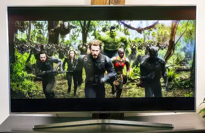 Téléviseur Samsung 55" LED UHD 4K Flat Smart TV MU7000 Series 7, View more