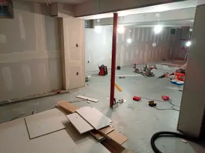 Hey I'm looking for workers that have experience in drywall, taping/ mudding, framing ect.. as I am...