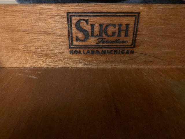 Vintage Sligh Solid Wood Roll Top Desk in Desks in St. Albert - Image 3