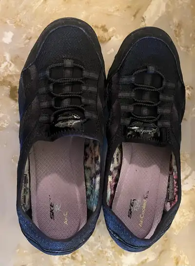 Skechers Relaxed Fit Black Shoes - Size 8, View more