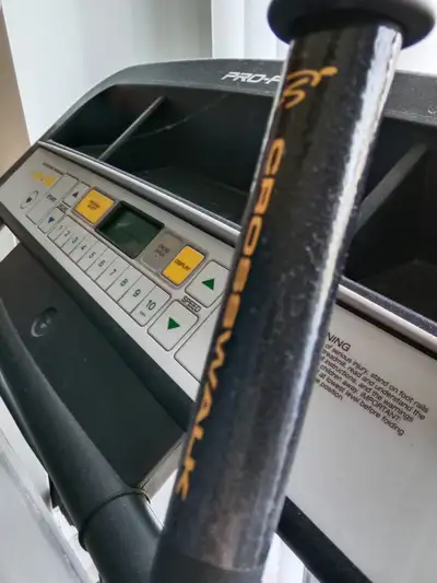 Mid size Treadmill in excellent working condition. DM for details . Serious buyers only.