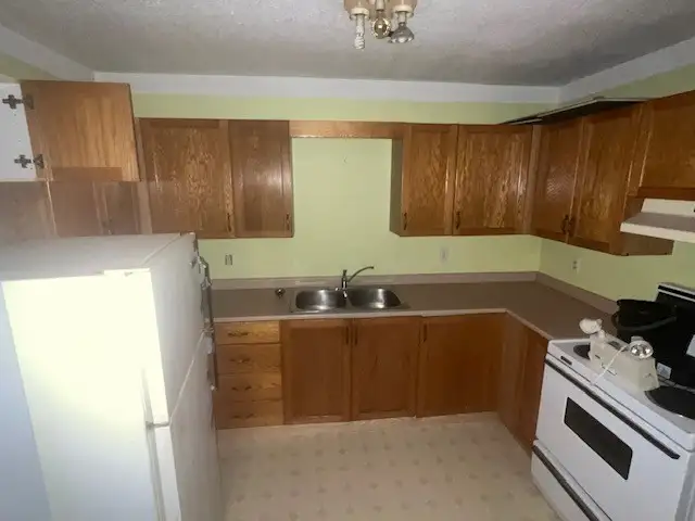 1 Bedroom Apartment Windsor in Long Term Rentals in Annapolis Valley - Image 6