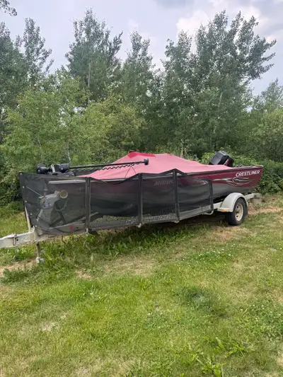 2008 17 FishHawk SC 90HP 2 Stroke for sale. Comes with MinnKota 80lb Thrust Ulterra trolling motor a...
