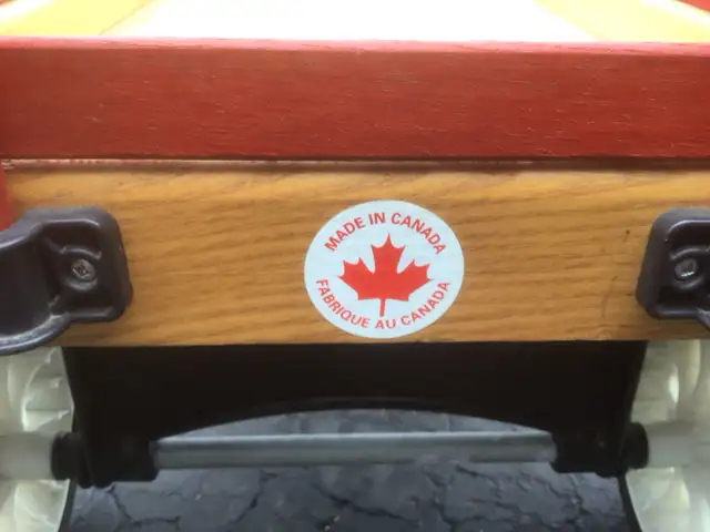 children’s wagon in Toys & Games in Hamilton - Image 3