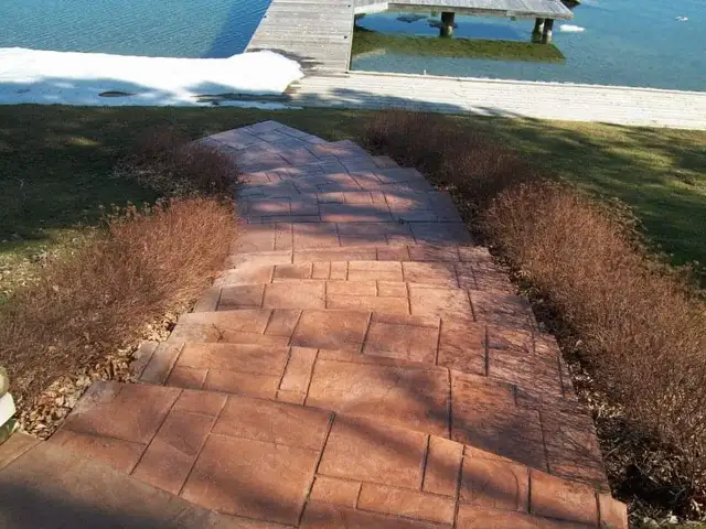 Local Concrete and Drain specialists- Screedcrete Inc.62866659607041123