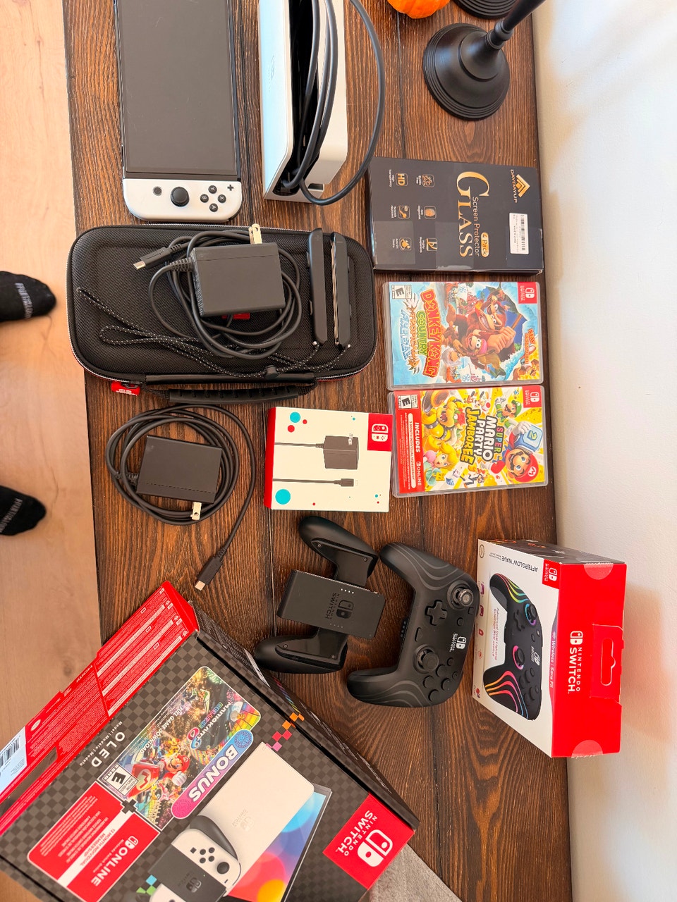 Nintendo Switch OLED Bundle – 2 Games, Pro Controller & Accessor ...