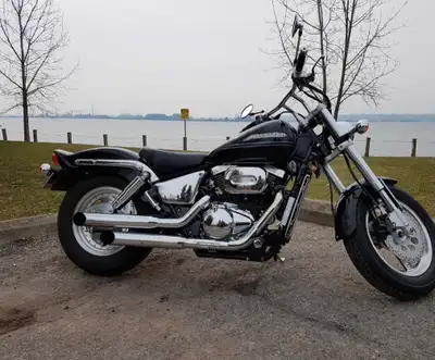 I'm offering my 2003 Suzuki Marauder 800 motorcycle AS IS with less than 20km on it. Serviced at Bur...