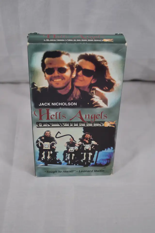 Hells Angels On Wheels - VHS - Jack Nicholson in CDs, DVDs & Blu-ray in Winnipeg - Image 2