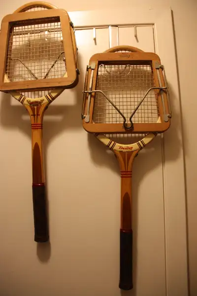 Set of 2 vintage, wooden tennis rackets with wooden press. Dunlop, Maxply.